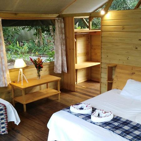 Lirio Lodge Barra de Pacuare Szoba fotó