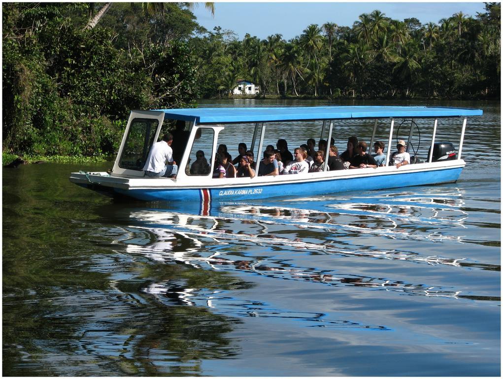 Lirio Lodge Barra de Pacuare Kültér fotó