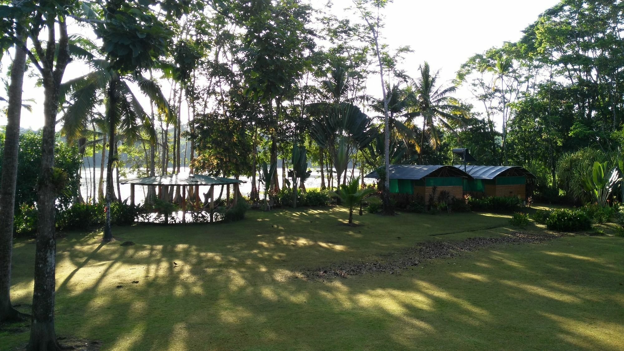 Lirio Lodge Barra de Pacuare Kültér fotó